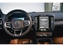 Volvo XC40 Recharge P8 AWD R-Design | 360 Camera | H&K | Stoel/Stuurverwarming |