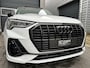 Audi Q3 45 TFSI e 3x S-Line 245PK | Pano | Keyless | Camera | Matrix | ACC | Lane | 1e eig