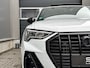 Audi Q3 45 TFSI e 3x S-Line 245PK | Pano | Keyless | Camera | Matrix | ACC | Lane | 1e eig