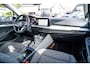 Volkswagen Golf 1.5 TSI Sport | R-line Difuser | Sport uitlaat met kleppensysteem | Navigatie | Lane Assist | Apple Carplay |