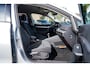 Volkswagen Golf 1.5 TSI Sport | R-line Difuser | Sport uitlaat met kleppensysteem | Navigatie | Lane Assist | Apple Carplay |