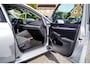 Volkswagen Golf 1.5 TSI Sport | R-line Difuser | Sport uitlaat met kleppensysteem | Navigatie | Lane Assist | Apple Carplay |