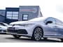 Volkswagen Golf 1.5 TSI Sport | R-line Difuser | Sport uitlaat met kleppensysteem | Navigatie | Lane Assist | Apple Carplay |