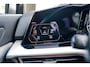 Volkswagen Golf 1.5 TSI Sport | R-line Difuser | Sport uitlaat met kleppensysteem | Navigatie | Lane Assist | Apple Carplay |