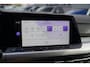 Volkswagen Golf 1.5 TSI Sport | R-line Difuser | Sport uitlaat met kleppensysteem | Navigatie | Lane Assist | Apple Carplay |