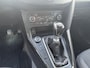 Ford Focus 1.0 Titanium Edition 125PK NIEUWE DISTRIBUTIERIEM!! Cruise Navi Stoelverwarming Verwarmde Voorruit Parkeersensoren Achter 17'' Velgen Climate *Sportief*