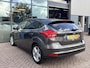 Ford Focus 1.0 Titanium Edition 125PK NIEUWE DISTRIBUTIERIEM!! Cruise Navi Stoelverwarming Verwarmde Voorruit Parkeersensoren Achter 17'' Velgen Climate *Sportief*