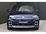 Renault R5 Roland-Garros | Achteruitrijcamera | Dakstriping noir satin met grafisch effect | Elektrisch verwarmbare voorstoelen