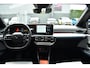 Renault R5 Roland-Garros | Achteruitrijcamera | Dakstriping noir satin met grafisch effect | Elektrisch verwarmbare voorstoelen