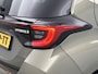 Toyota Yaris 1.5 Hybrid Executive Premium Pack | Dealer onderhouden | Trekhaak afneembaar | Panoramadak | JBL | Head-Up Display | Stoel+stuurverwarming | Dodehoek detectie | Parkeersensoren voor+achter |