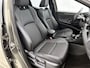 Toyota Yaris 1.5 Hybrid Executive Premium Pack | Dealer onderhouden | Trekhaak afneembaar | Panoramadak | JBL | Head-Up Display | Stoel+stuurverwarming | Dodehoek detectie | Parkeersensoren voor+achter |