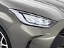 Toyota Yaris 1.5 Hybrid Executive Premium Pack | Dealer onderhouden | Trekhaak afneembaar | Panoramadak | JBL | Head-Up Display | Stoel+stuurverwarming | Dodehoek detectie | Parkeersensoren voor+achter |