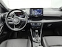 Toyota Yaris 1.5 Hybrid Executive Premium Pack | Dealer onderhouden | Trekhaak afneembaar | Panoramadak | JBL | Head-Up Display | Stoel+stuurverwarming | Dodehoek detectie | Parkeersensoren voor+achter |