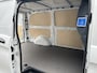 Mercedes-Benz eVito 112 L2 60 kWh / Snel laden 80kw / Camera / Parkeersensoren / Airco / Cruise control / Carplay navigatie / Achterdeuren