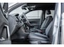 Volkswagen T-Cross 1.0 TSI 115pk DSG Life Edition | Trekhaak Afneembaar | Stoelverwarming | Navigatie | Parkeersensoren | 17'' Velgen