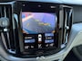 Volvo XC60 2.0 B4 Business Pro | Panoramadak | Lederen Bekleding | Achteruitrijcamera | Parkeersensoren | Keyless Entry | Elektrische Achterklep | Stoelverwarming | Cruise Control Adaptief | BLIS | Navigatie | Apple Carplay | Android Auto