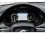 Volvo XC40 1.5 T5 Recharge Inscription | Plug-in Hybrid (PHEV) | Trekhaak | Achteruitrijcamera | Parkeersensoren | Keyless Entry | Elektrische Achterklep | Elektrisch Verstelbare Voorstoelen | Lederen Bekleding | Stoelverwarming | Cruise Control Adaptief | BLIS | Navigatie | Apple Carplay | Android Auto