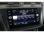 Volkswagen Tiguan Allspace All-Space 1.5 TSI Highline Business R-Line Nieuwe All-Seasons | Climate | LED | Adaptive Cruise | Carplay | Mooie auto!