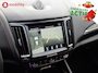 Maserati Levante 3.0 V6 SQ4 AWD GranLusso "Verde Ossido" Panoramadak NL auto! | Harman/Kardon | Soft Close | Achteruitrijcamera | Elek. Stoelen