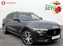Maserati Levante 3.0 V6 SQ4 AWD GranLusso "Verde Ossido" Panoramadak NL auto! | Harman/Kardon | Soft Close | Achteruitrijcamera | Elek. Stoelen