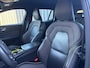Volvo V60 2.0 T6 Recharge AWD R-Design | Plug-in Hybrid (PHEV) | Trekhaak | Harman Kardon Audio | 360 Graden Camera | Parkeersensoren | Keyless Entry | Elektrische Achterklep | Elektrisch Verstelbare Voorstoelen | Stoelverwarming voor en achter | Cruise Control Adaptief | BLIS | Navigatie | Apple Carplay | Android Auto
