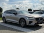 Volvo V60 T8 Plug-in hybrid AWD Plus Dark | Panoramadak | Trekhaak | T8 Performance Edition | 60 Graden Camera | Harman / Kardon |