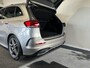 Mercedes-Benz B-klasse 200 BUS. SOL. AMG l NAP l PANORAMA l STOELVERW l CRUISE l AUTOMAAT l
