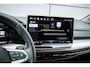 Volkswagen Golf 1.5 eHybrid 204pk Life Edition | Trekhaak | Ergo Active Stoel | Achteruitrijcamera | 18'' Velgen
