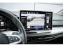 Volkswagen Golf 1.5 eHybrid 204pk Life Edition | Trekhaak | Ergo Active Stoel | Achteruitrijcamera | 18'' Velgen