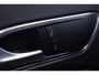 Mercedes-Benz CLA Shooting Brake 180 Business Solution AMG NL-auto NAP navigatie half lederen sportstoelen 18"-lmv apple-carplay led-verlichting PDC v+a schakelflippers aan het stuur cruise-controle private-glas Climatic bleutooth stoel-verwarming