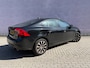 Volvo S60 1.5 T2 Polar+ Dynamic | Achteruitrijcamera | Parkeersensoren | Bi-Xenon Adaptief | Lederen Bekleding | Sportstoelen | Stoelverwarming | BLIS | Navigatie | Bluetooth | High Performance Audio