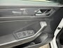 Volkswagen T-Roc 1.5 TSI ZEER COMPLEET, O.A. LEDER, OPEN PANORAMADAK, A-CAMARA ETC! NU PREMIUMPAKKER GRATIS INCL. 12 MAANDEN GARANTIE!!