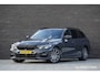 BMW 3-Serie Touring 320d 190Pk Aut. | High Executive | M-sport | 360° Camera | Trekhaak | 18'' | Dravit Grau