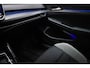 Volkswagen Golf 1.5 eHybrid GTE | LEDER | PANORAMADAK | HEAD UP | STOELVENTILATIE | STUURVERWARMING | TREKHAAK | 18"