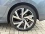 Volkswagen Golf 2.0 TDI R-Line 150pk Panoramadak / Trekhaak / Massage Stoelen