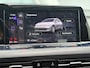 Volkswagen Golf 2.0 TDI R-Line 150pk Panoramadak / Trekhaak / Massage Stoelen