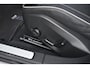 Volvo V60 T8 Plug-in hybrid AWD Ultra Dark | Panoramadak | Trekhaak | 360 graden camera | Head-up display | Verwarmbare voorstoelen, achterbank en stuurwiel | Premium audio by Harman Kardon | Apple carplay/Android auto