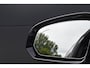 Volvo V60 T8 Plug-in hybrid AWD Ultra Dark | Panoramadak | Trekhaak | 360 graden camera | Head-up display | Verwarmbare voorstoelen, achterbank en stuurwiel | Premium audio by Harman Kardon | Apple carplay/Android auto