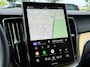 Volvo XC60 T6 Plug-in hybrid AWD Ultra Dark | Trekhaak | Panoramadak | Luchtvering | 360 Graden Camera | Harman / Kardon |