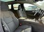 Volvo XC60 T6 Plug-in hybrid AWD Ultra Dark | Trekhaak | Panoramadak | Luchtvering | 360 Graden Camera | Harman / Kardon |