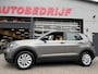 Volkswagen T-Cross 1.0 TSI Life - AUTOMAAT I Apple CarPlay / Navigatie I Airco I Sport velgen I LED I PDC I Dealer onderhouden