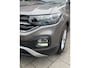 Volkswagen T-Cross 1.0 TSI Life - AUTOMAAT I Apple CarPlay / Navigatie I Airco I Sport velgen I LED I PDC I Dealer onderhouden