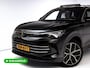 Volkswagen Tiguan 1.5 eHybrid Elegance Business 204 PK | Panodak | Elec. Trekhaak | Stoel- & Stuurverw. | Massagestoelen | 20 inch Head-Up, Ergo active stoel, Extra All Season Wielenset