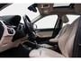 BMW X1 sDrive20i Orange Edition 192PK Panorama dak | Leder | HUD | Stoelverwarming