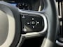 Volvo V60 T6 Twin Engine AWD Momentum Pro | Trekhaak | Parkeercamera | Apple Carplay | Digital Cockpit |