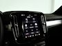 Volvo XC40 B4 Plus Dark | Panoramadak | 360° camera | Harman Kardon | Stoel- en stuurverwarming | Trekhaak
