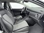 Toyota Auris 1.8 Hybrid Executive | Trekhaak | Navigatie | Parkeersensoren | Cruise Control |