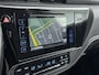 Toyota Auris 1.8 Hybrid Executive | Trekhaak | Navigatie | Parkeersensoren | Cruise Control |