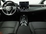 Toyota Corolla 1.8 Hybrid Sport Automaat (APPLE CARPLAY, 1e EIGENAAR, CAMERA, ADAPTIVE CRUISE, SPORTSTOELEN, LED KOPLAMPEN, LANE ASSIST, NIEUWSTAAT)
