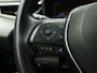 Toyota Corolla 1.8 Hybrid Sport Automaat (APPLE CARPLAY, 1e EIGENAAR, CAMERA, ADAPTIVE CRUISE, SPORTSTOELEN, LED KOPLAMPEN, LANE ASSIST, NIEUWSTAAT)